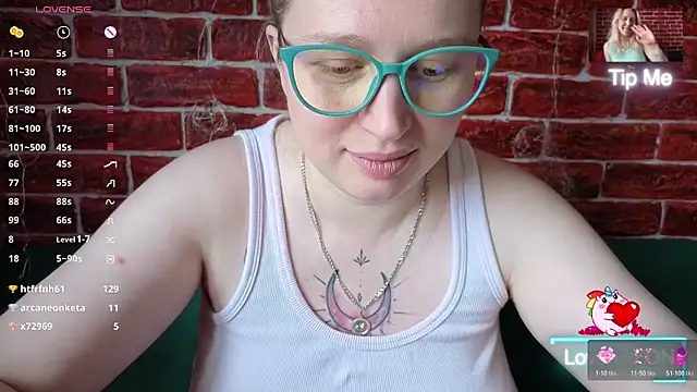 CitrusBlissss Live XXX Chat