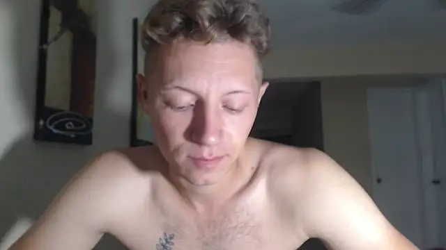 BlondZilla Шоу с уебкамера