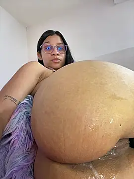 Danaeluxe 网络视讯表演