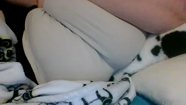 sarahcakes223's Live XXX Chat