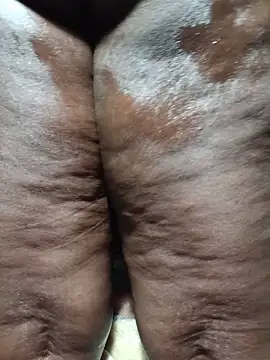 khetyvile's Live XXX Chat