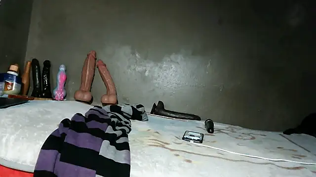XXX chat uživo modela khetyvile
