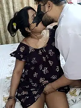 sexy_11449: διαδικτυακό σόου στην κάμερα