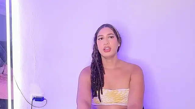 candice777's Webcam Show