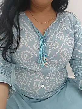 ritika_kushwaha's Live XXX Chat