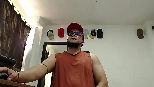 cloudsxxx's Webcam Show
