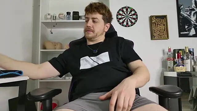 عرض كام aaronlegend_
