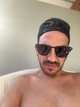 Show modela goncas23 na web-kameri
