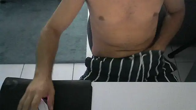 Show de goncas23 na webcam