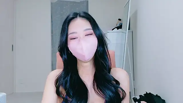Chat +18 de ramuchan_desu ao vivo