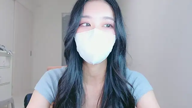 ramuchan_desu 即時 XXX 聊天