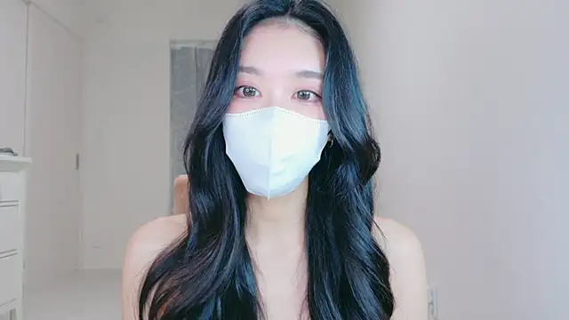 ramuchan_desu élő XXX-chatje
