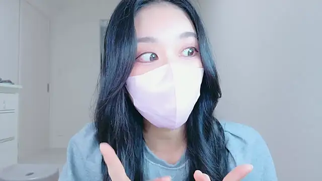 ramuchan_desu's Live XXX Chat