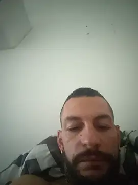 Show modela Lescoquin34 na web-kameri