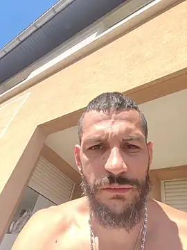 Lebarbu69020's Webcam Show