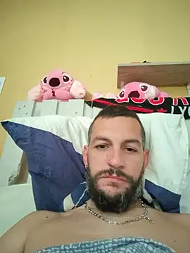 Lebarbu69020 Show in webcam