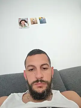 הופעת וובקאם של Lebarbu69020