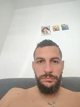 Lebarbu69020 Chat XXX in diretta