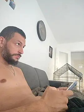 Lebarbu69020 – webcam-show