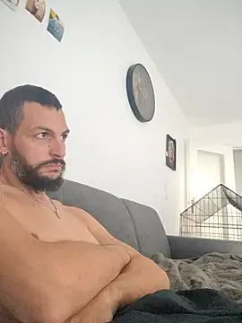 Lebarbu69020 Chat XXX live