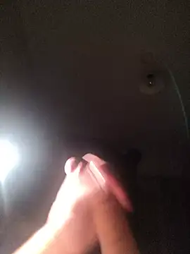 Lebarbu69020's Live XXX Chat