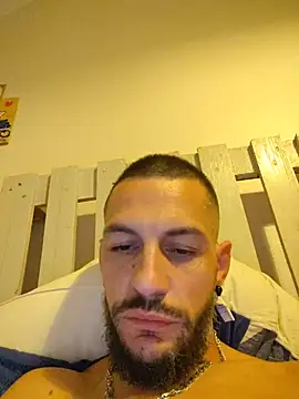Lebarbu69020 webcam show
