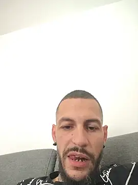 צ'אט XXX בשידור חי של Lebarbu69020