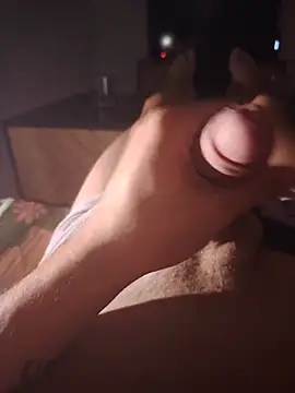 Lebarbu69020 Live XXX Chat
