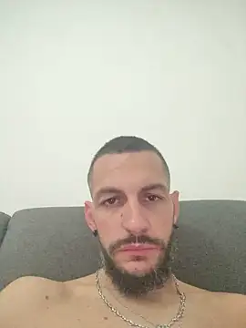 Lebarbu69020 webcam show
