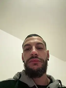 Lebarbu69020 webcam show