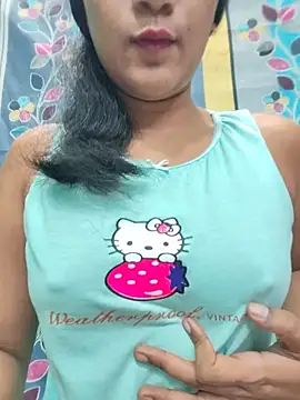 Your_Private_GirlのライブXXXチャット