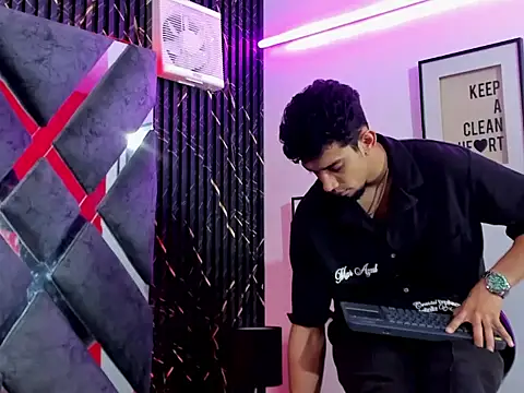 prince_arthur77 webcam show