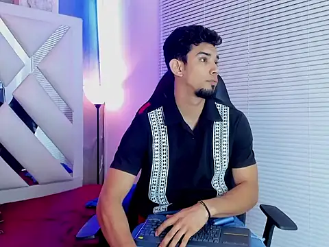 prince_arthur77n Webbikameraesitys