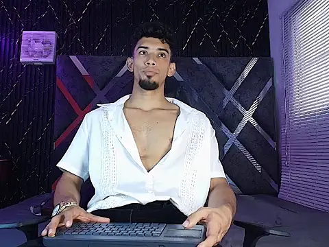 prince_arthur77 Show Webcam