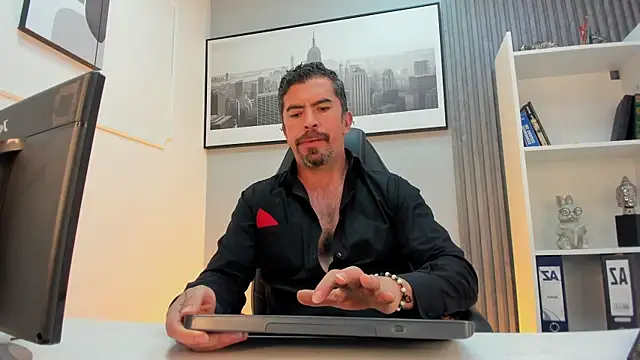 JuanKFit_45 Pertunjukan Webcam
