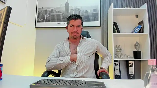 Show de webcam de JuanKFit_45