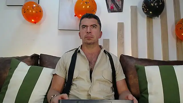 Show de JuanKFit_45 na webcam