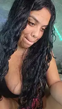 Chat XXX ao vivo de Yemaly_Lee
