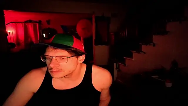 Pokazy przed kamerką – MasterDaddyCool