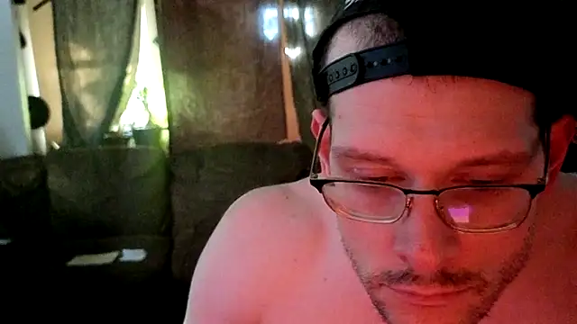 MasterDaddyCool Show in webcam