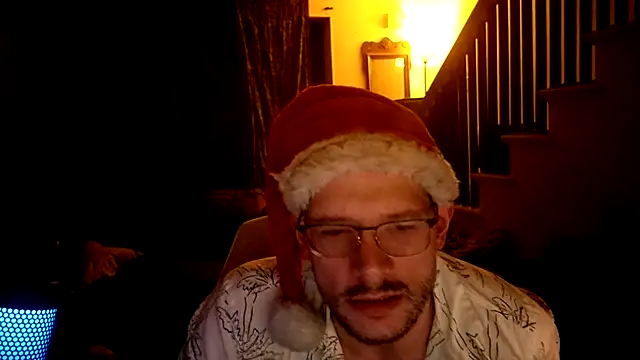 הופעת וובקאם של MasterDaddyCool
