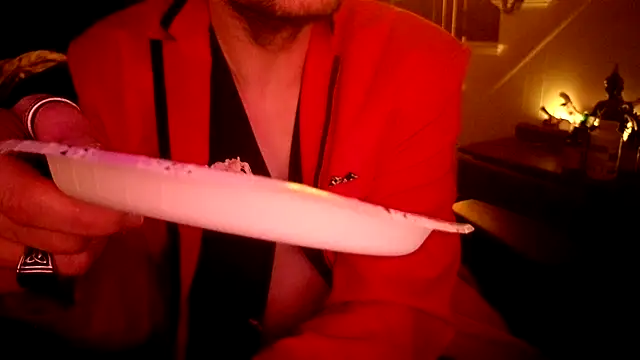 הופעת וובקאם של MasterDaddyCool