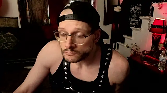 Pokazy przed kamerką – MasterDaddyCool