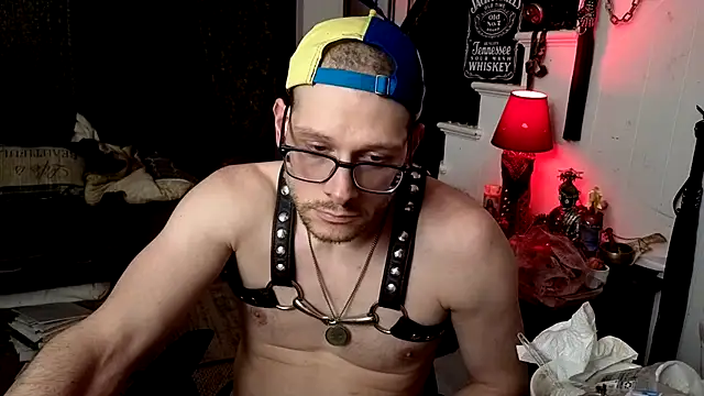 MasterDaddyCool Show in webcam