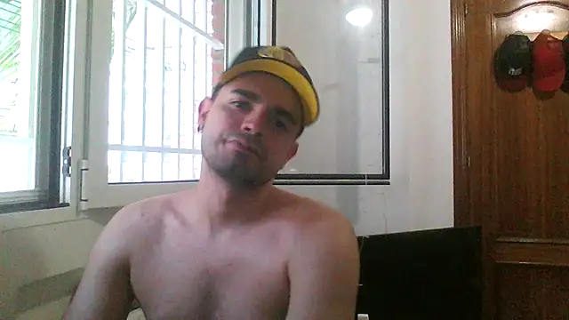 Show modela joseemontilla na web-kameri