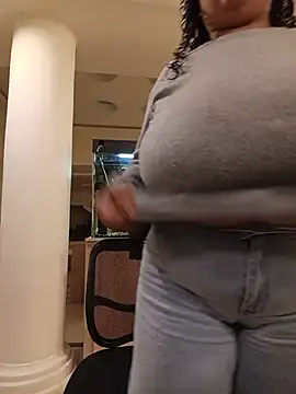 Webkamerová show KITY_HILL