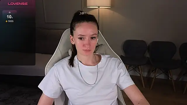 cutienaughtygirl Adlı Modelin Canlı XXX Sohbeti