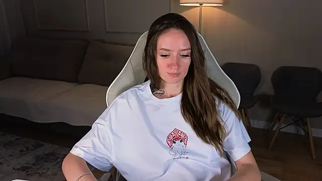 cutienaughtygirl's Live XXX Chat