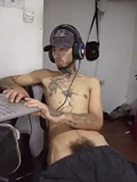 Show Webcam de Tattoboy19cm