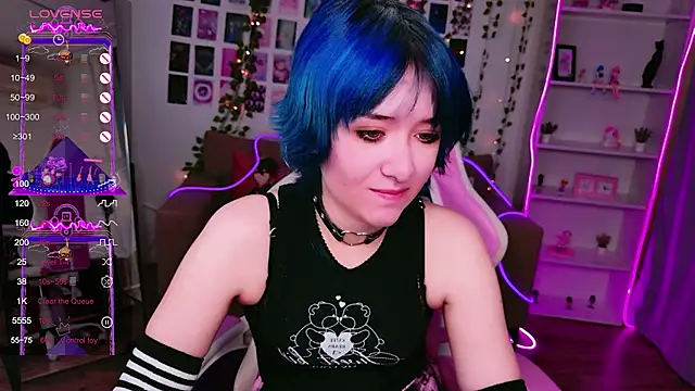 Ketrin_Jones' Live XXX Chat